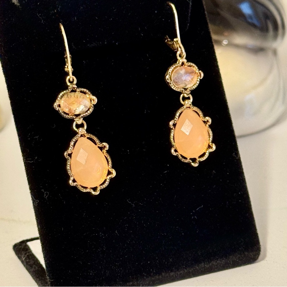 Champagne and Peach Stones Drop Dangle Earrings Gold Tone